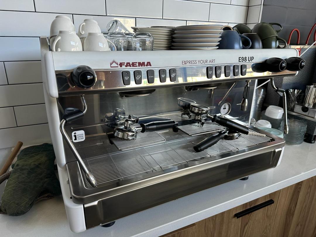 FAEMA E98 UP OTOMATİK KAHVE MAKİNASI Diğer 1677153698