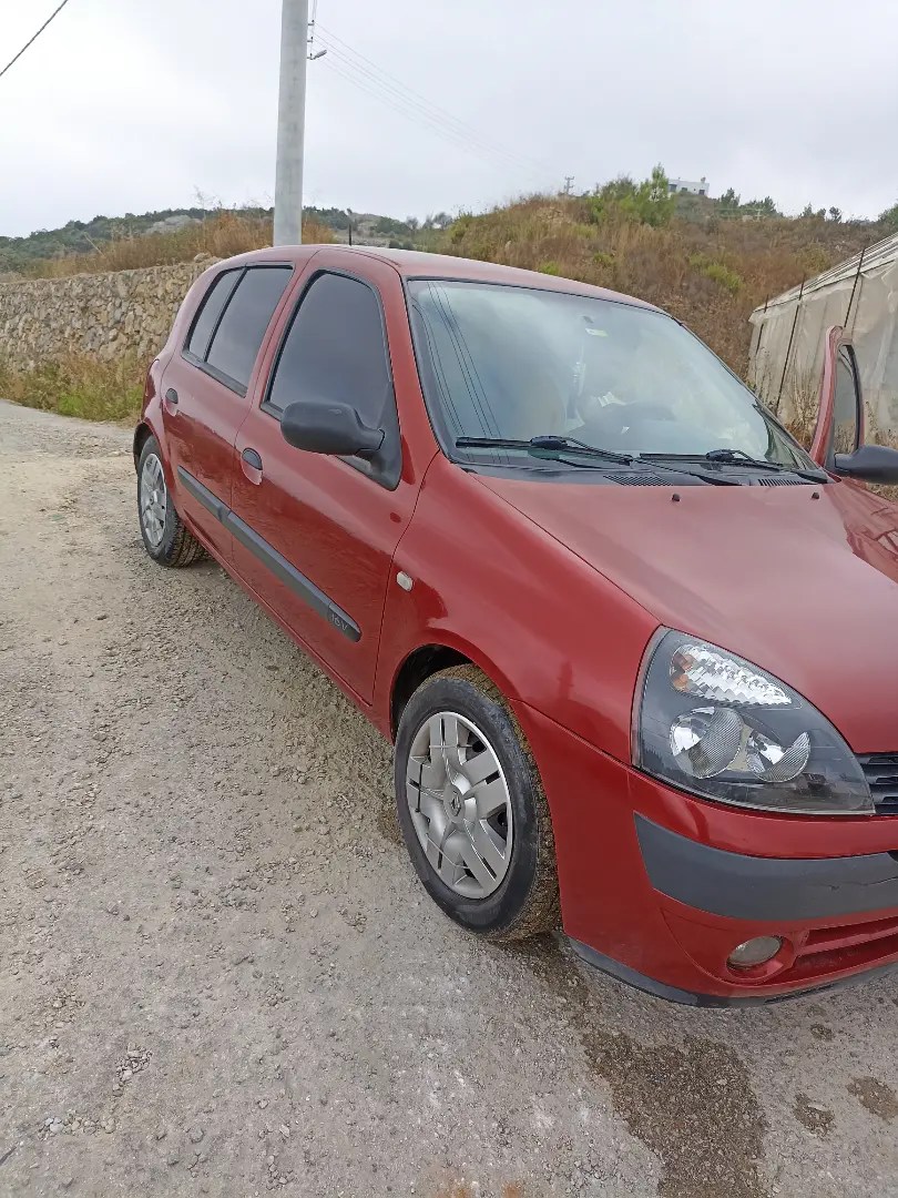 Clio Araba 1680964051