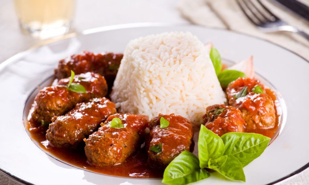 Easy Meatballs and Rice Recipe Imyobe