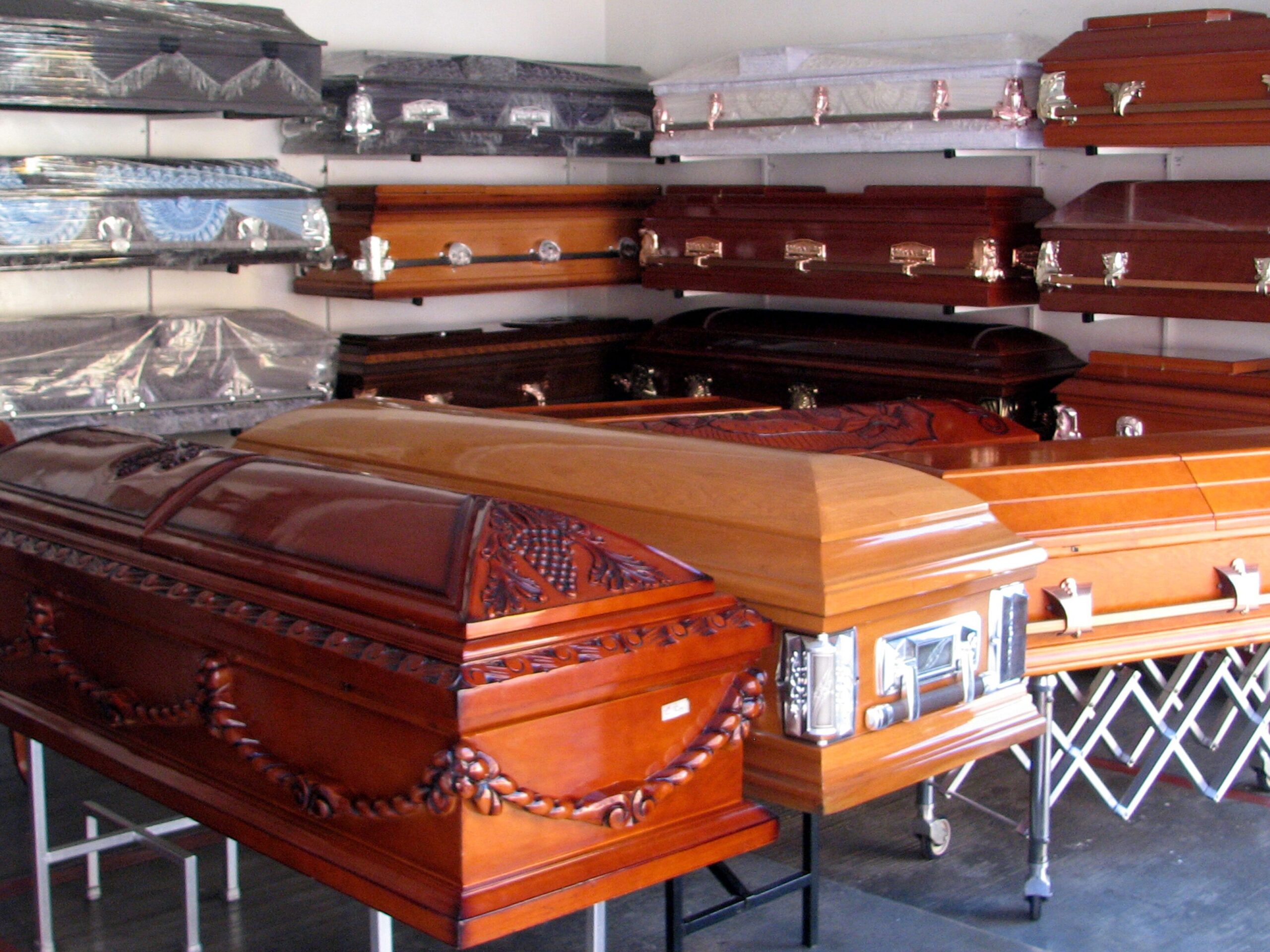 Copper & Bronze Caskets Complete Guide + Free Cost Calculator