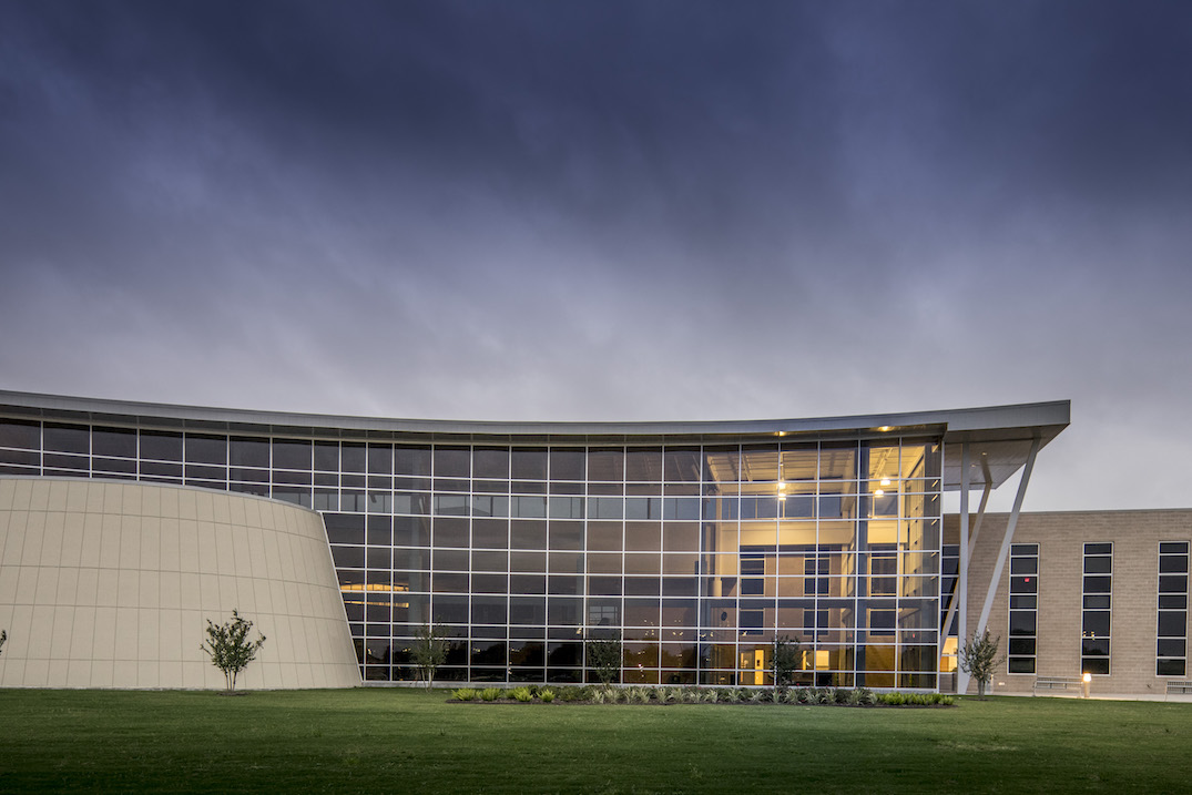 Griffin Middle School IN2 Architecture