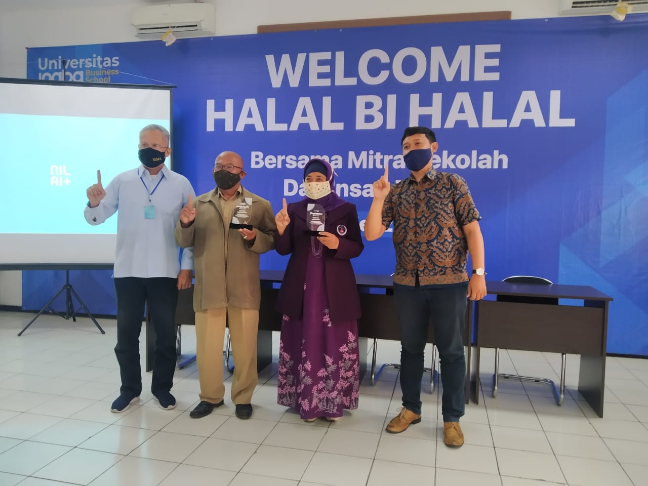 STIE INABA Kini Menjadi Universitas INABA Universitas INABA