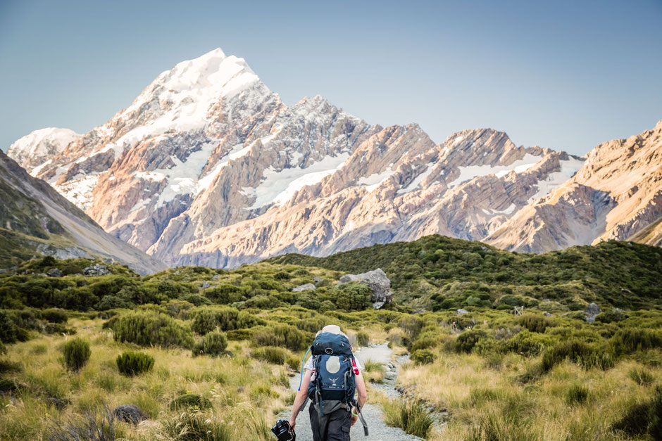 14 Best Day Hikes on the South Island of New Zealand In A Faraway Land