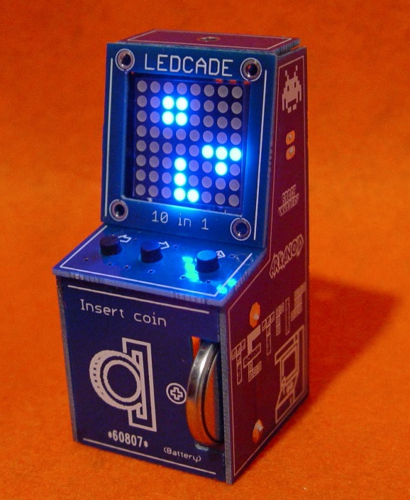 「コインの代わりにコイン電池」8×8のドットマトリクスLEDを使ったかわいいゲーム機 inajobのいろいろレビュー