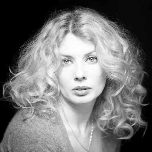 Indonesia Voice Over Agency | Voice Over Indonesia - Inavoice.com