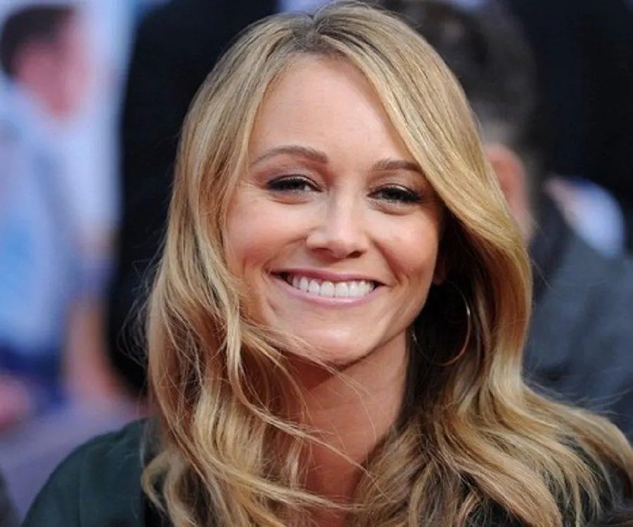 50 Christine Taylor Hot and Sexy Bikini Pictures - Inbloon