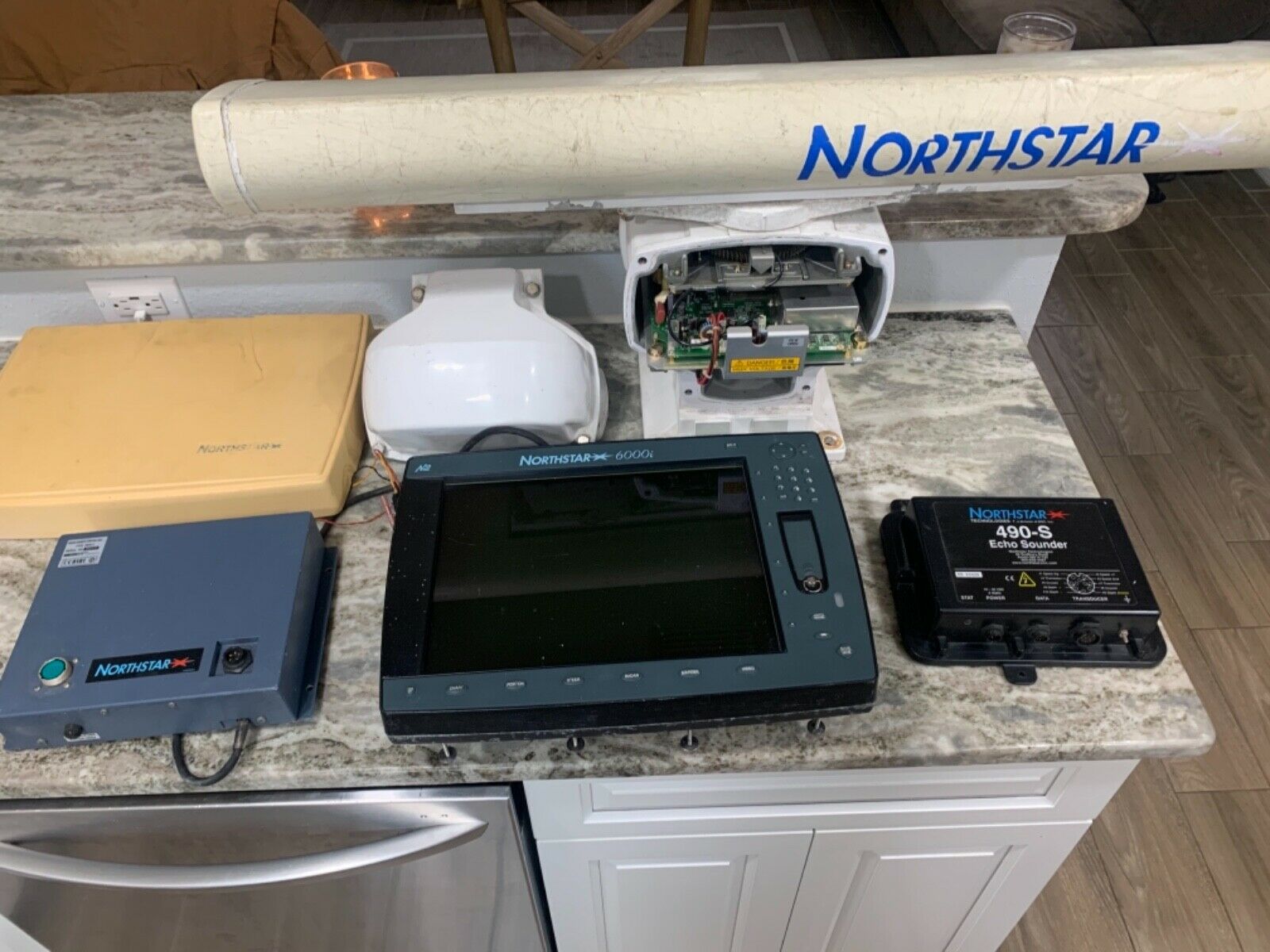 northstar marine electronics package, chart plotter, gps, radar