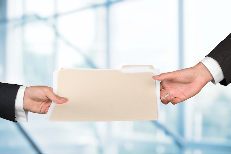 Should You Hire A Private Investigator To Serve Papers?