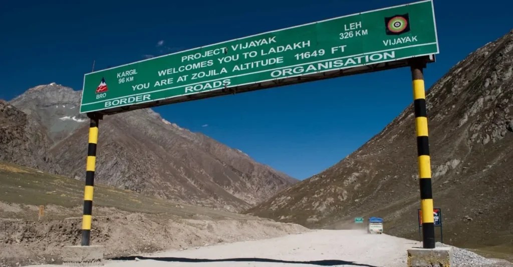 How to Reach LehLadakh
