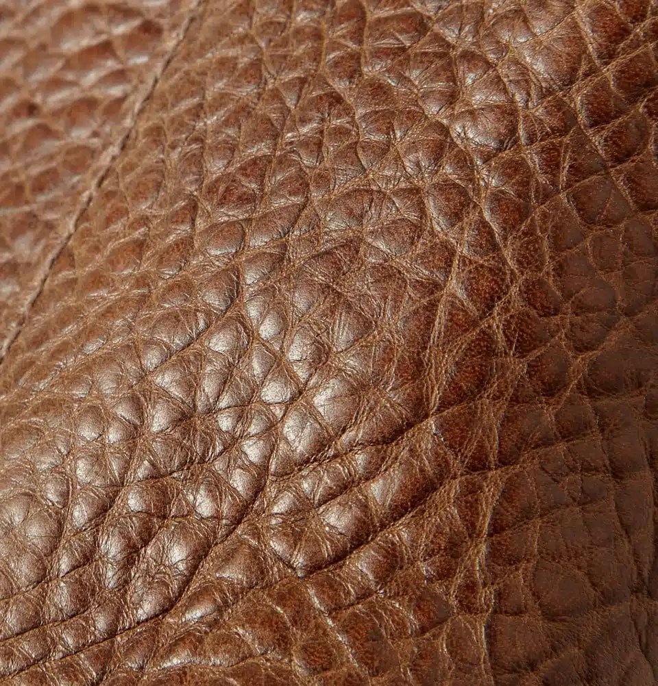 Leather là gì? Phân biệt các loại da Leather phổ biến