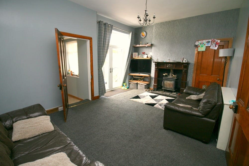 East Hamilton Street, Wishaw, North Lanarkshire, ML2 8BH Independent