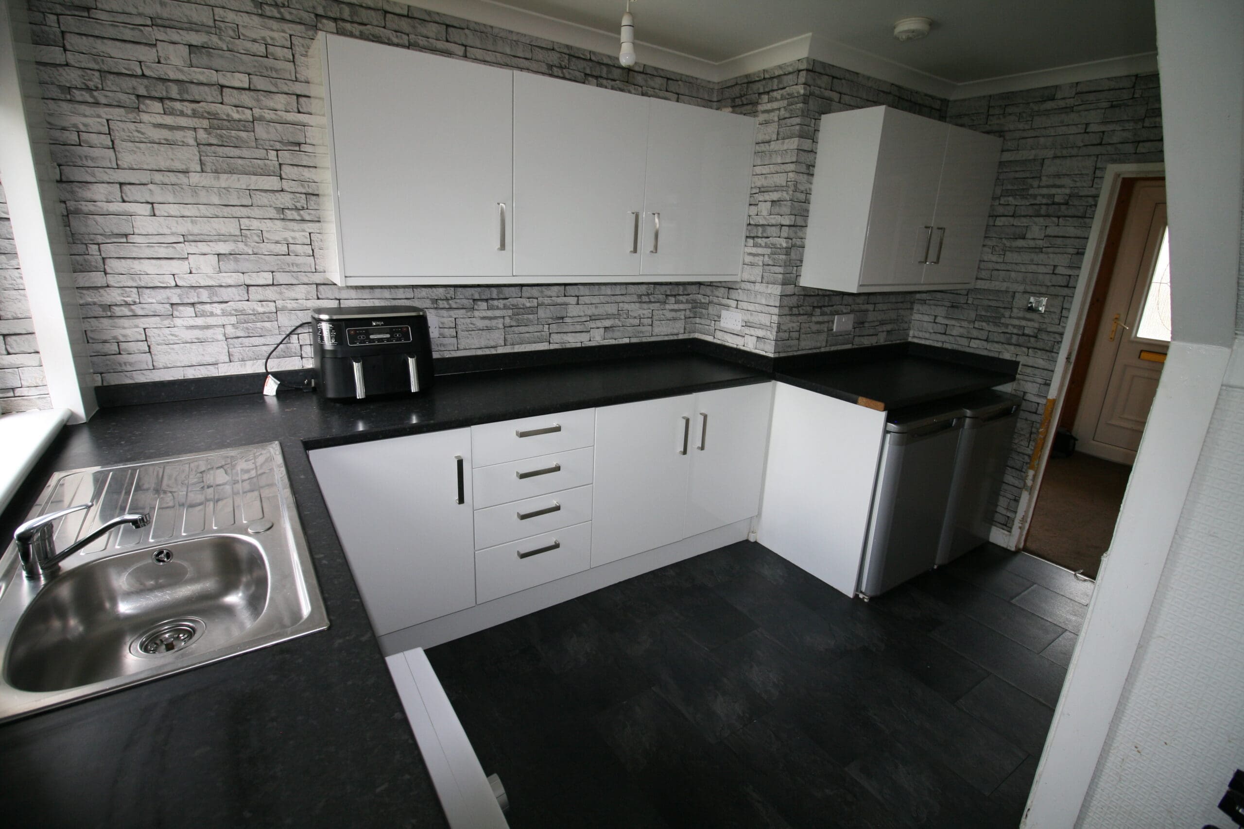 Bute Crescent, Shotts, ML7 4HF Independent Estates