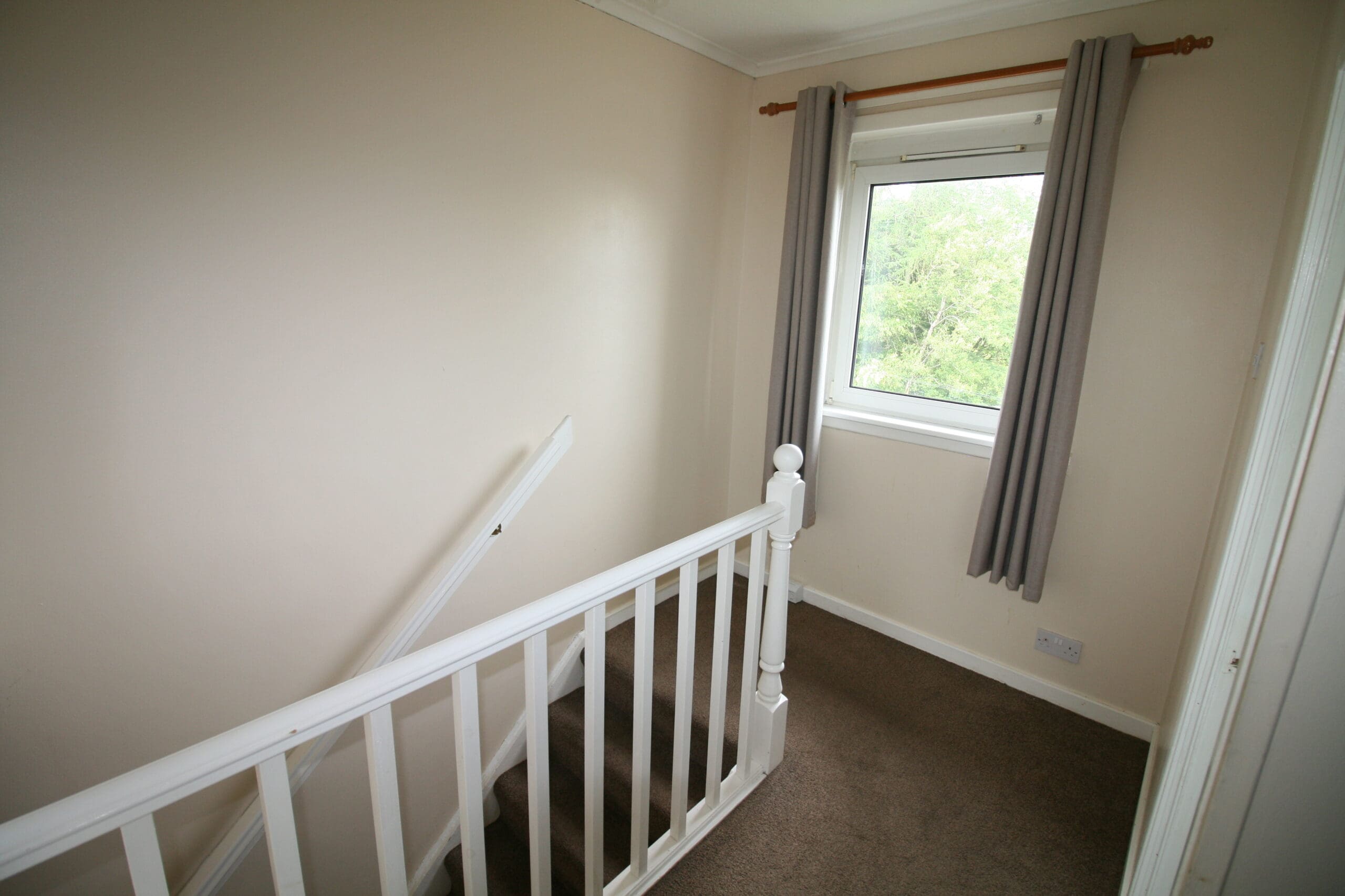 Bute Crescent, Shotts, ML7 4HF Independent Estates