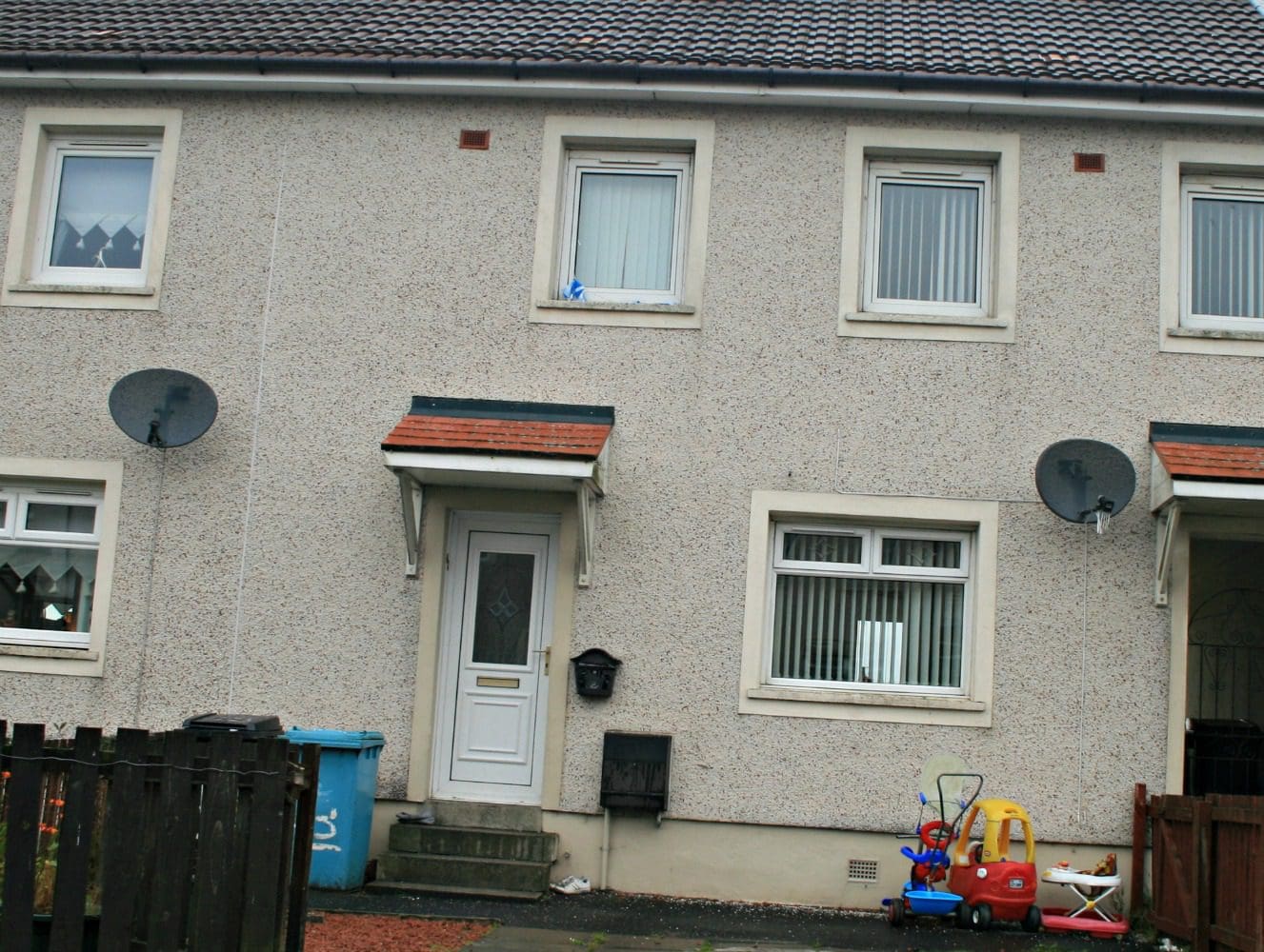 Bute Crescent, Shotts, ML7 4HF Independent Estates