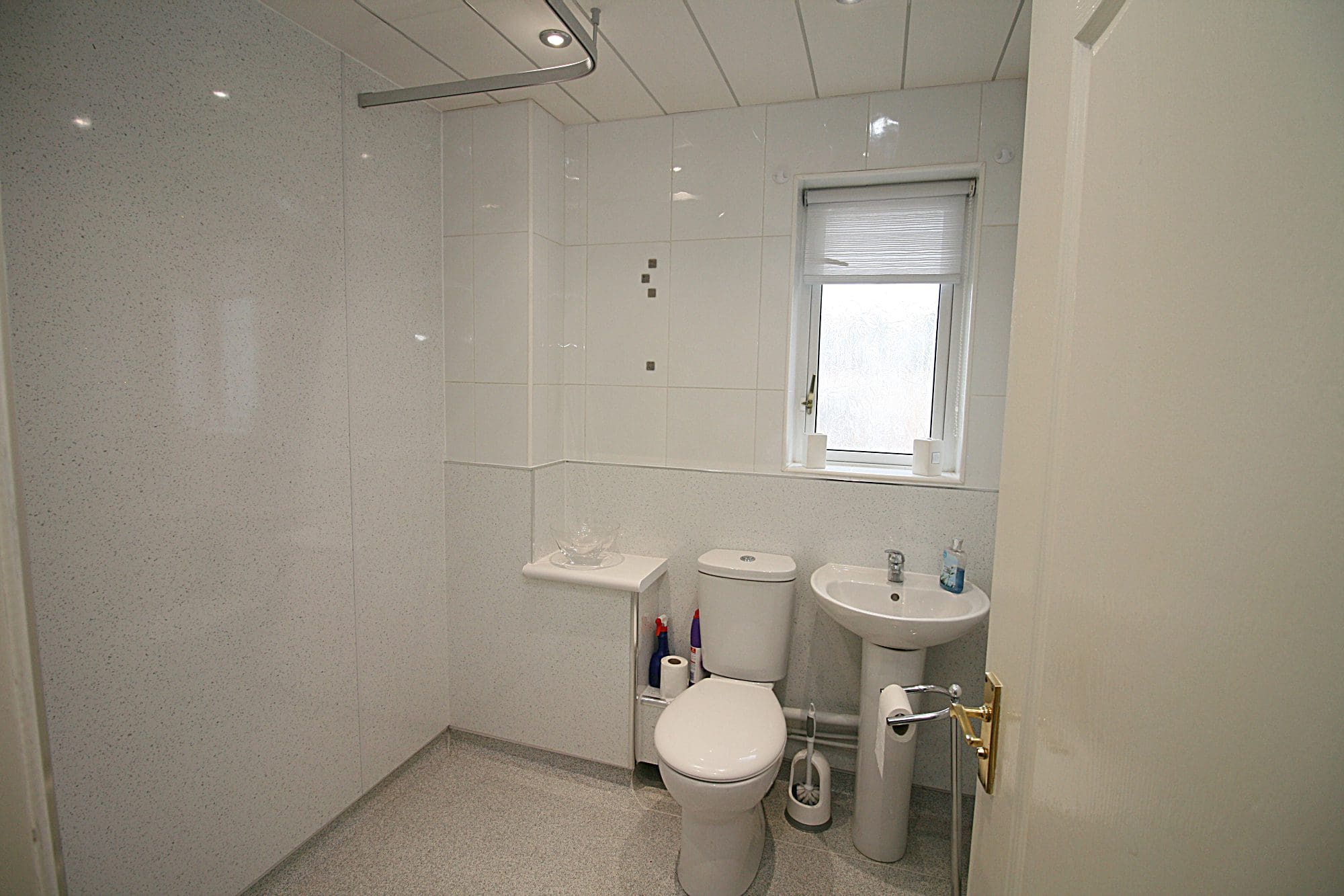 136 Stewarton Street, Wishaw, North Lanarkshire, ML2 8AG Independent