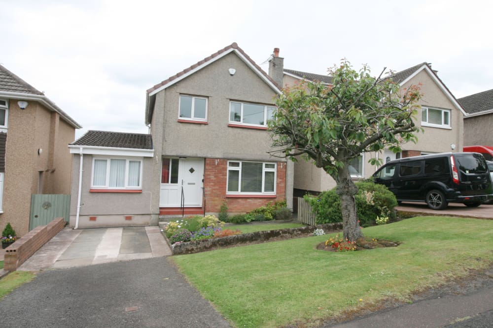 18 Knowehead Gardens, Uddingston, G71 7PY Independent Estates