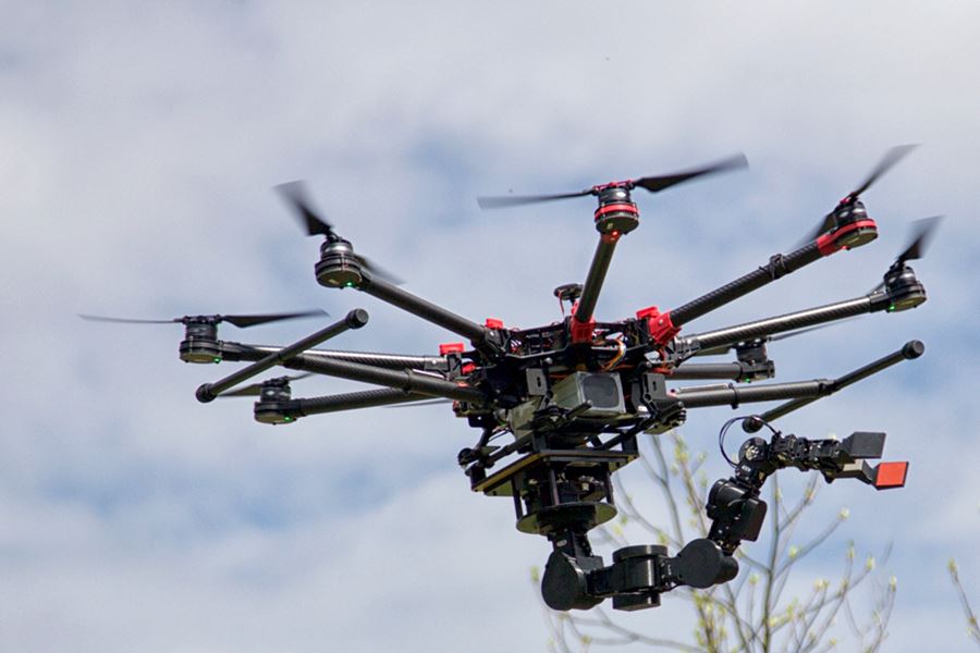 EU PROJECT TO DEVELOP NEW EXPERTS IN FLYING ROBOTS