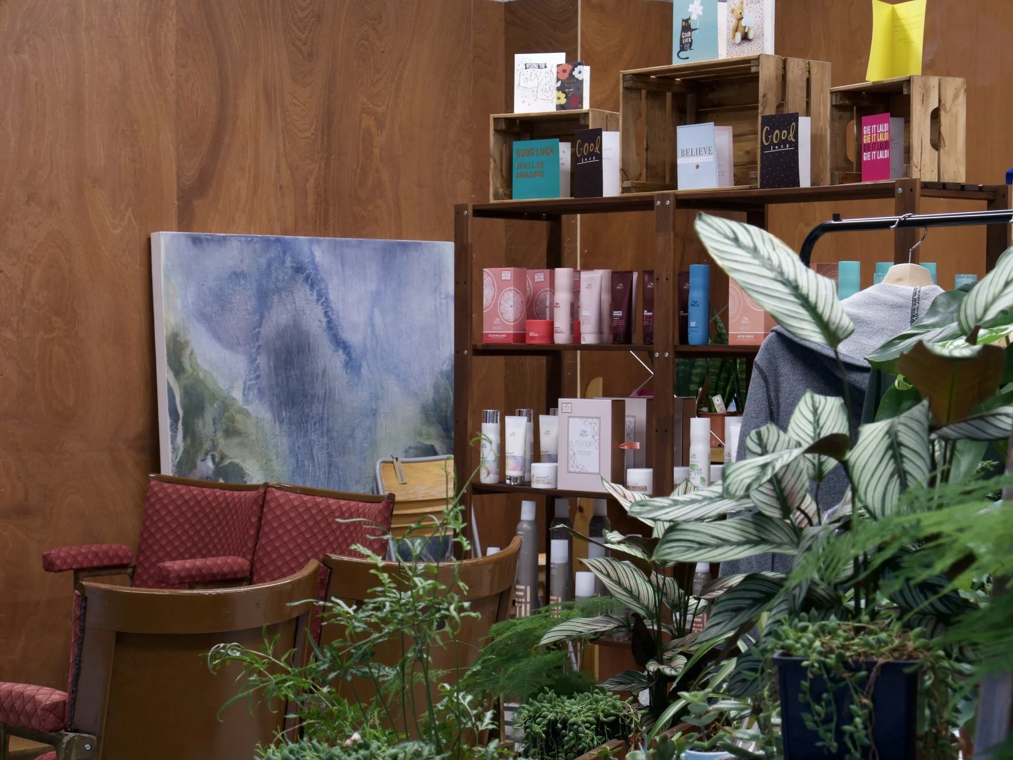 We’re Delighted to New Business Red & Co Hair Salon to Stirling
