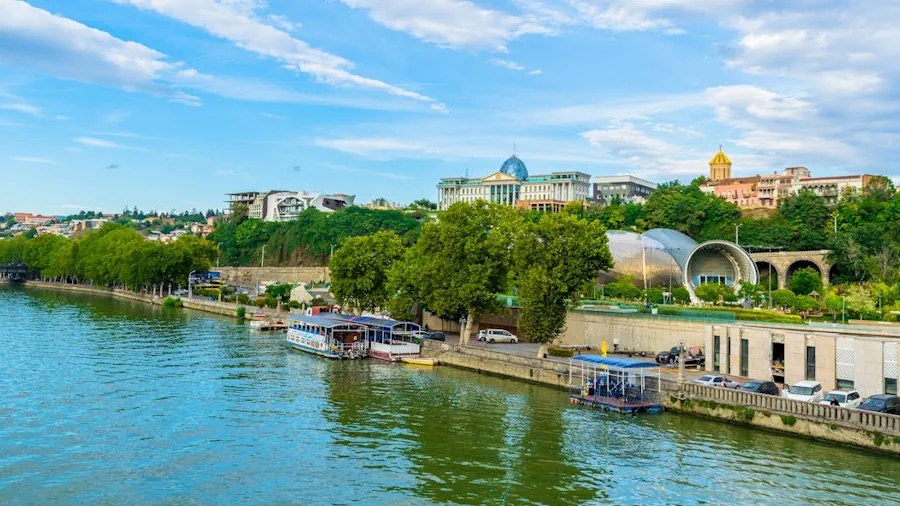 Airport Codes of (Country) Airports