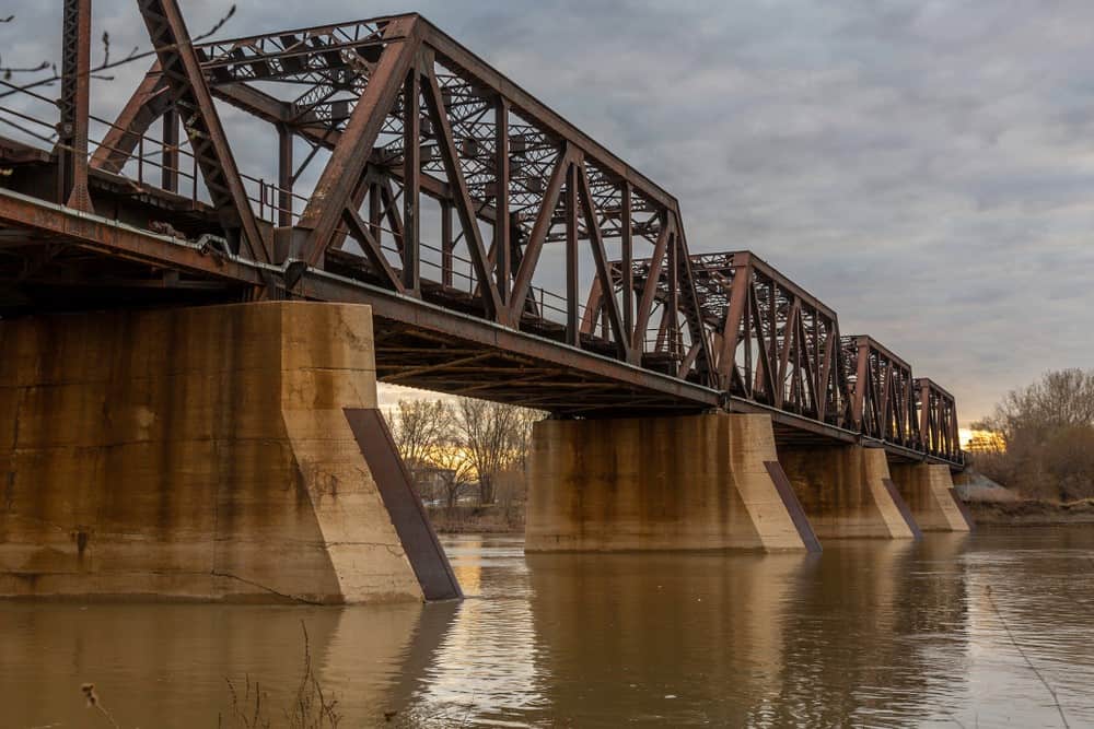 Does Galvanized Steel Rust? Indiana Galvanizing