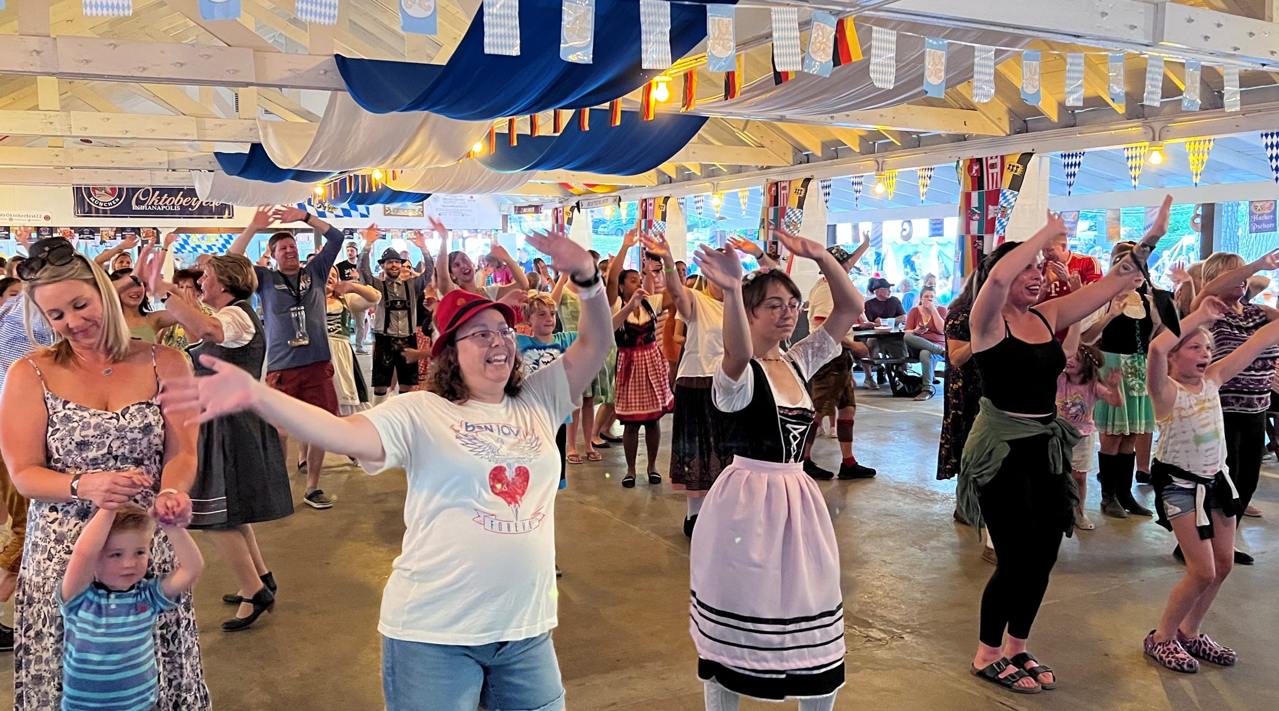 GAK Indianapolis Oktoberfest 2022dancing 11 German American Klub