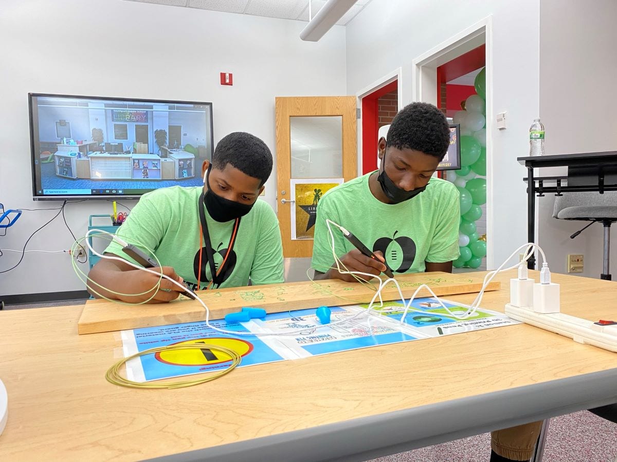 Southport Middle School gets upgraded media center Indianapolis Recorder