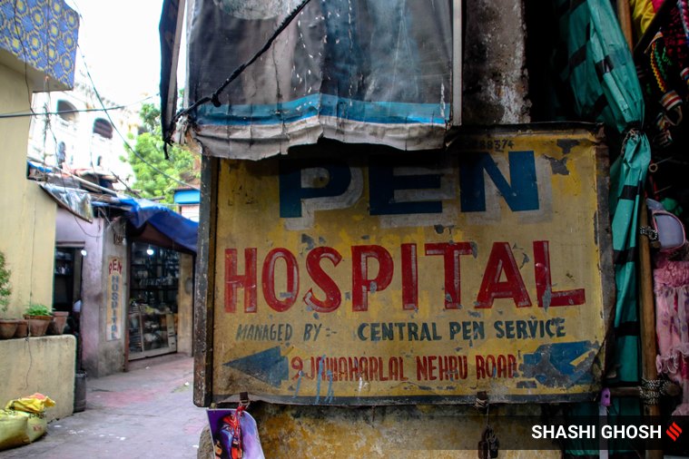 Inside a 77yearold pen hospital in Kolkata, where old pens are