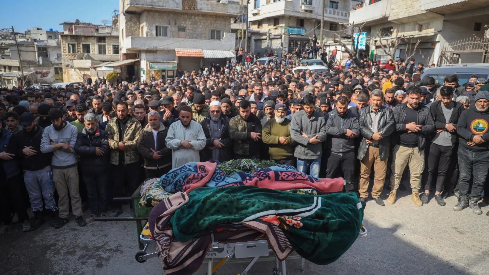 Over 1,000 dead in 2 days of clashes, revenge killings in Syria World
