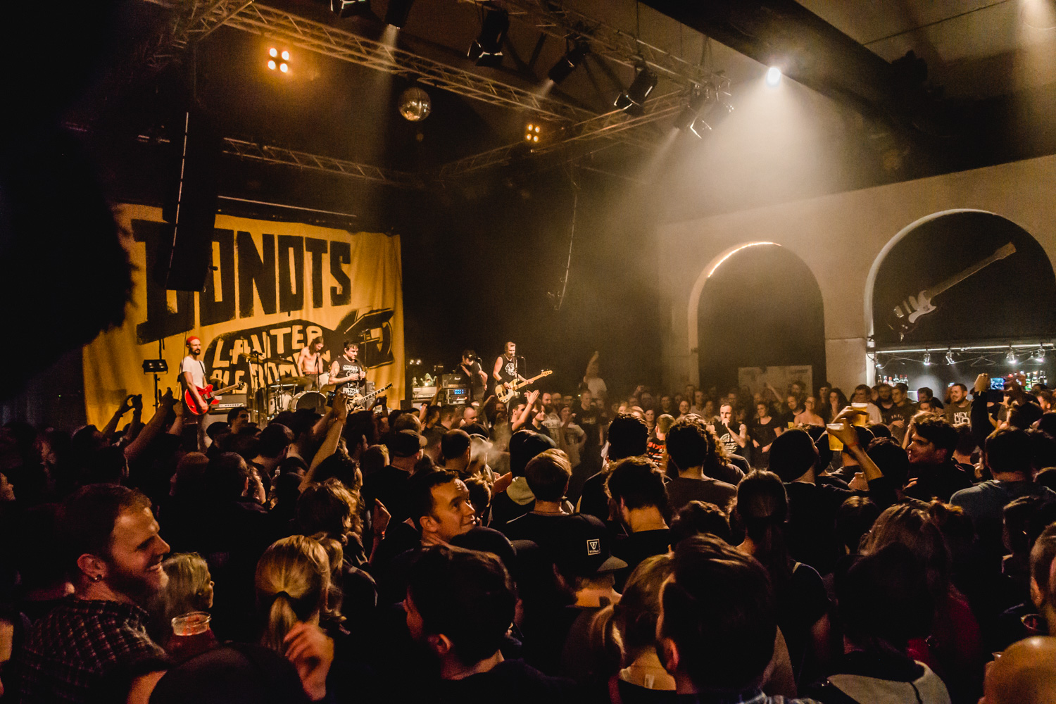 Donots im Gaswerk Winterthur Ein Sommerabend mitten im Januar.