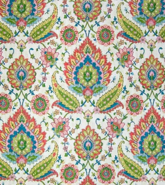 Are Valances Dated and Out of Style in 2023?
