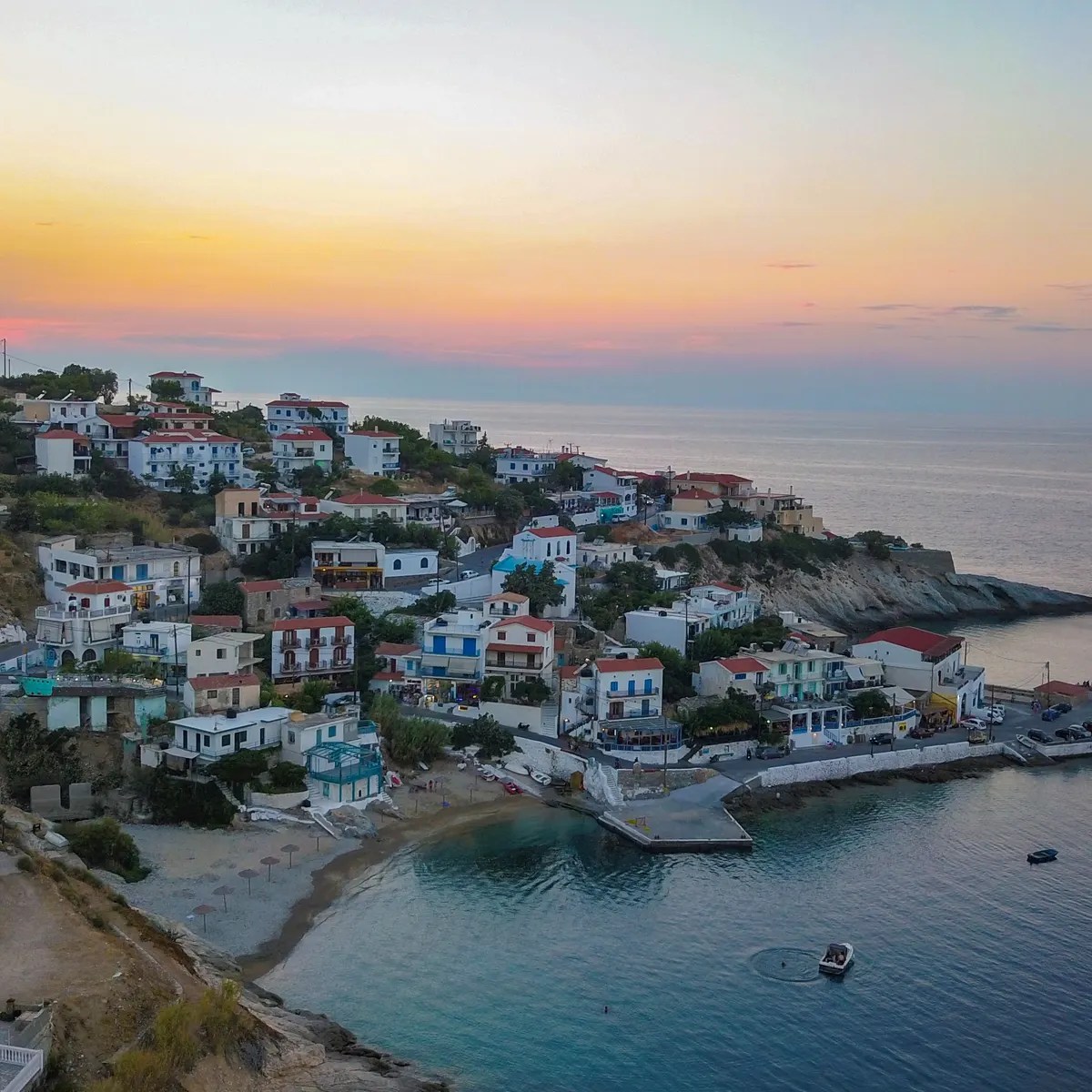 İkaria Adası'na gitti hayatı değişti! Ölmeyi unutan adam