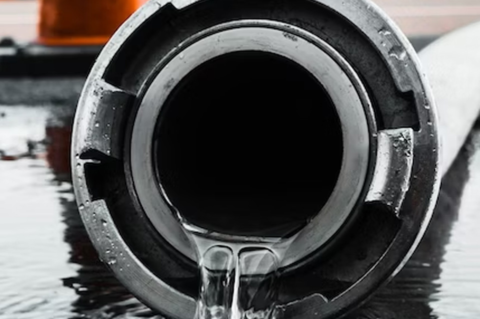 Why Do Underground Storage Tanks Leak? Industrial Inspection Group, Inc.