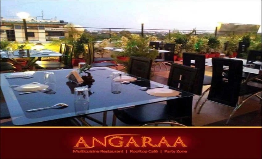 Best rooftop restaurant's in Indore