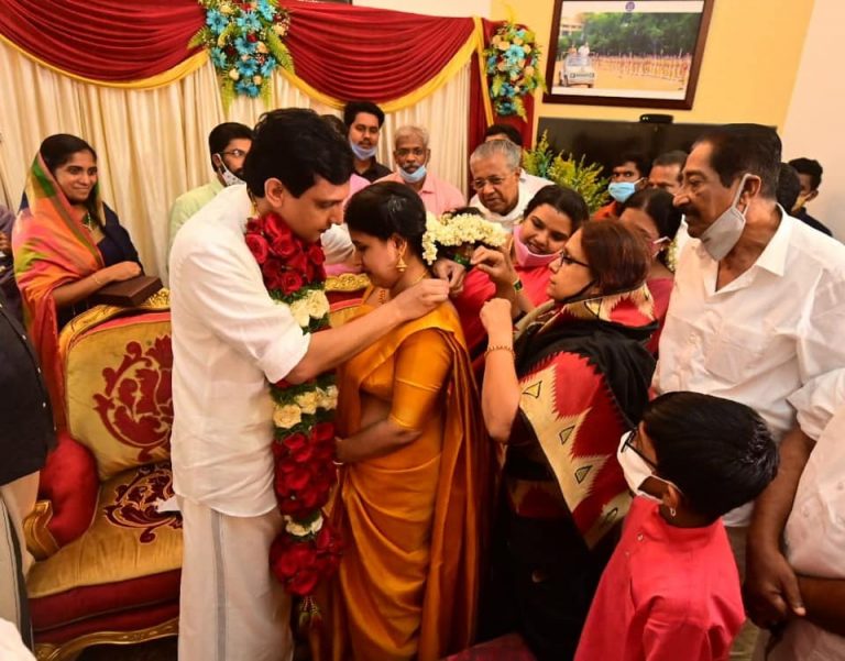Pinarayi Vijayan’s daughter weds Mohmmad Riyas Indus Scrolls