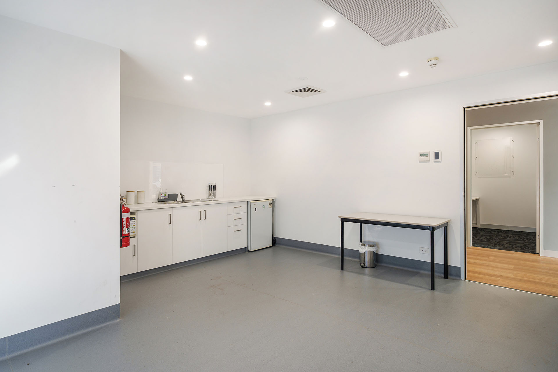 Shop 1, 165 Grand Boulevard, Joondalup Industrial and General