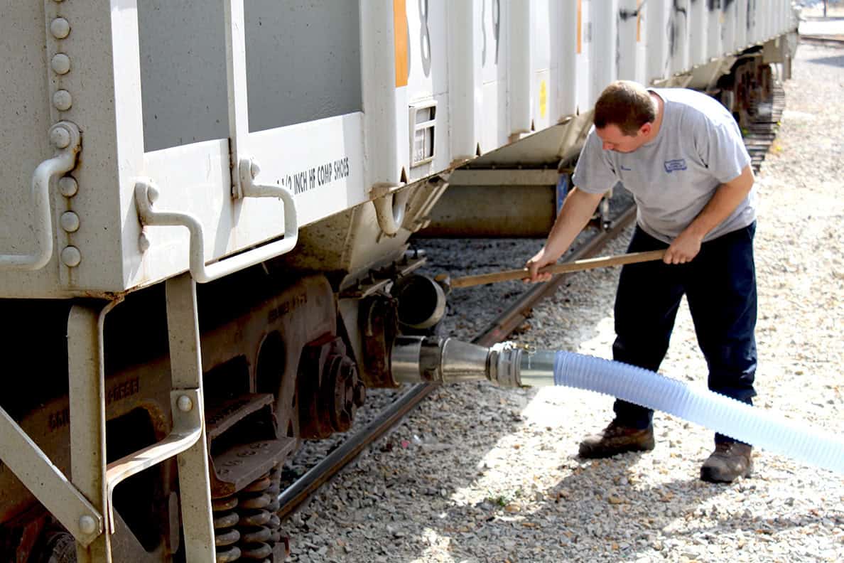 Industrial Cleaners Inc. Tank and Railcar Cleaning Services