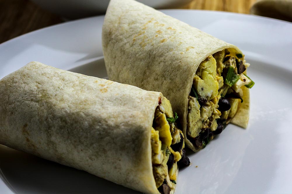 Hearty Egg, Red Pepper & Black Bean Breakfast Burrito Recipe