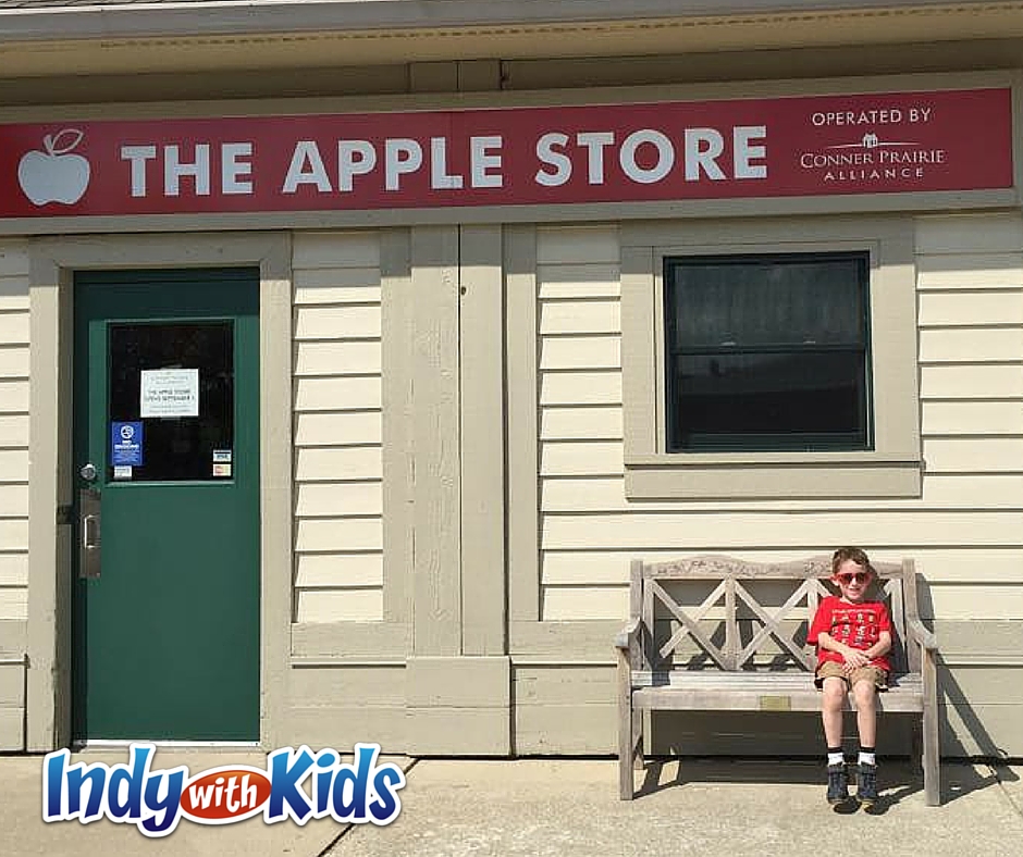 Apple Store at Conner Prairie Indy with Kids