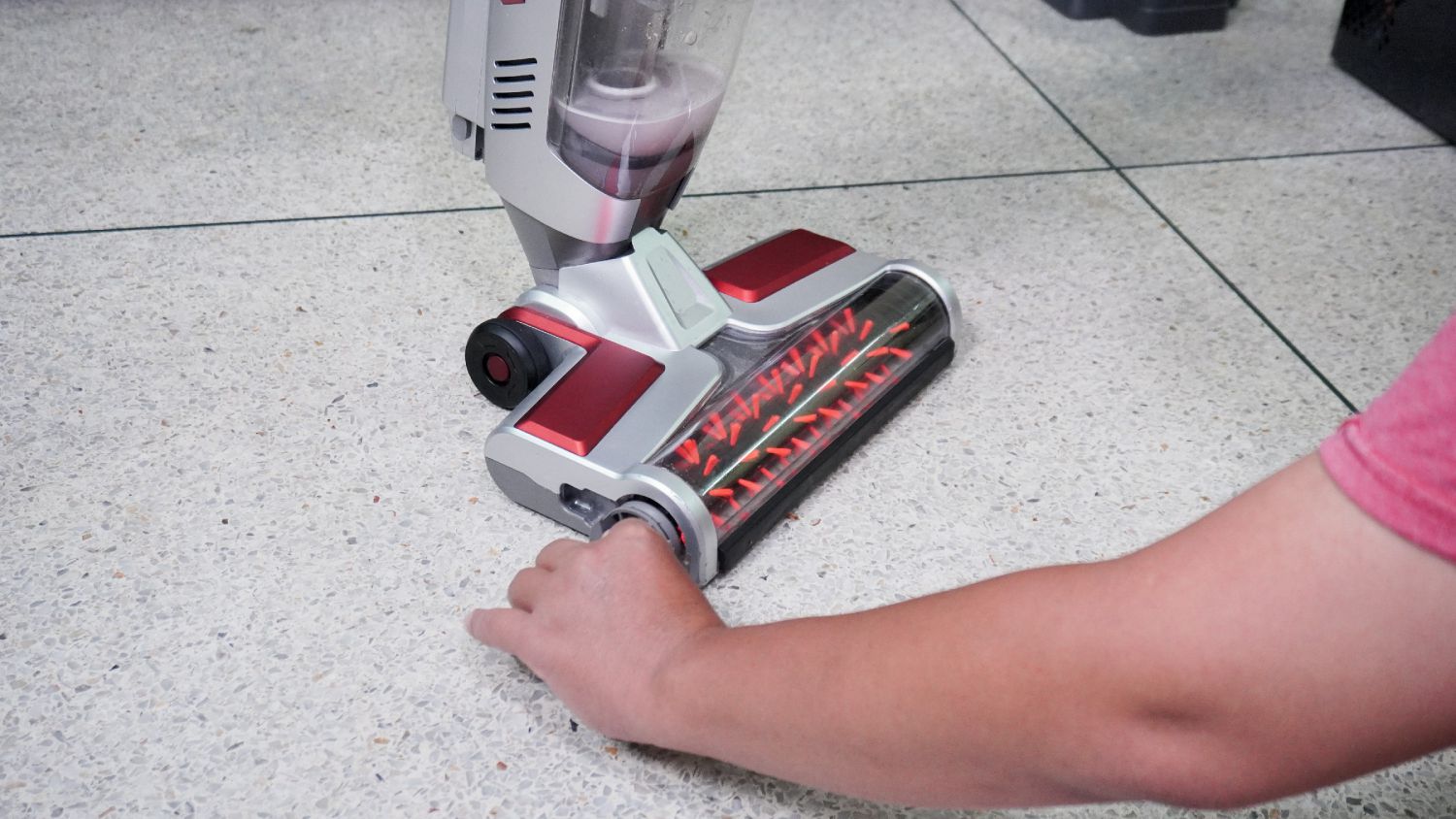 รีวิวเครื่องดูดฝุ่น Mister Robot VAC and WET MOP ตอบโจทย์ทุกเรื่องความสะอาด