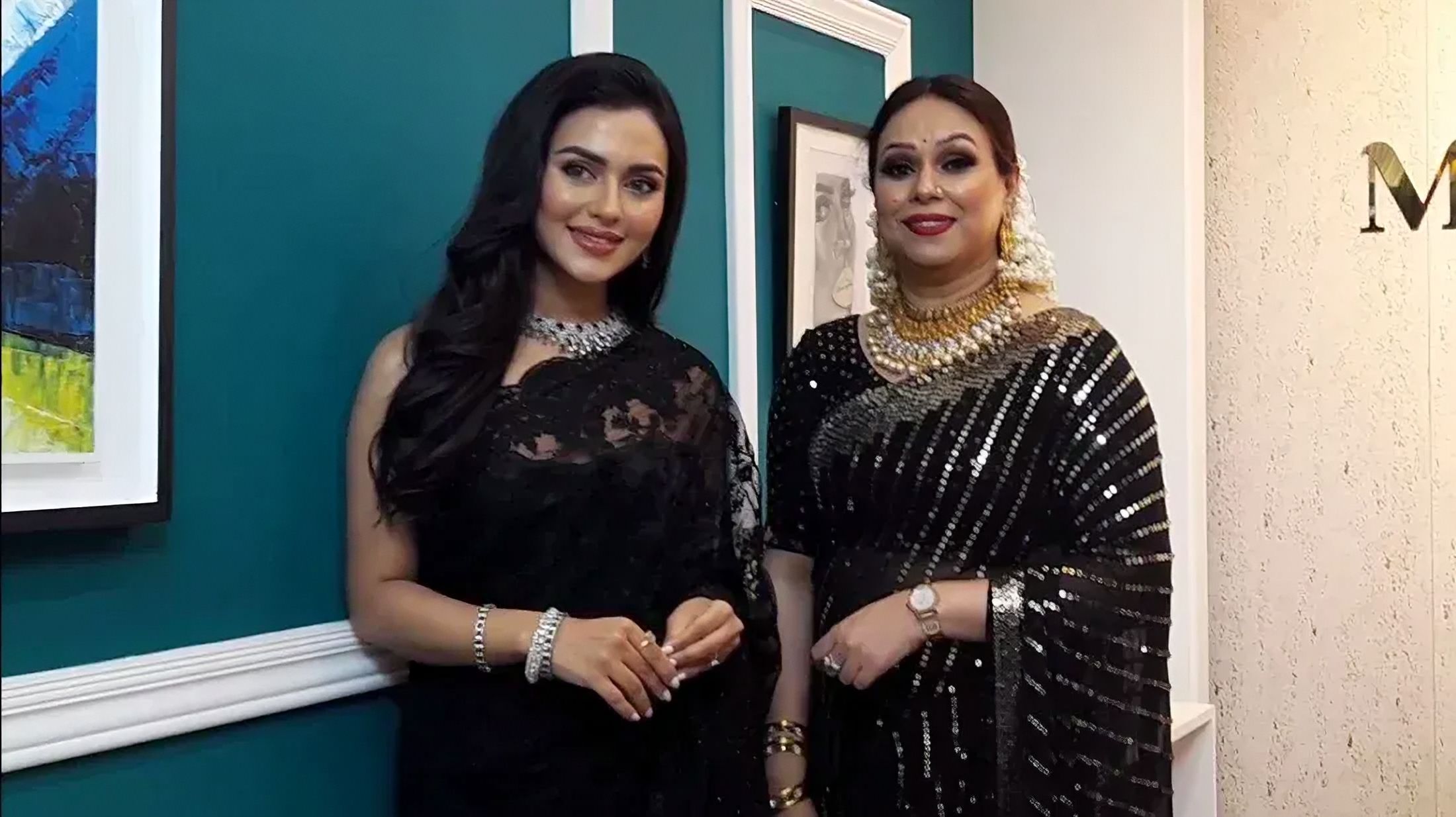 ‘মিরর মিরর’-এ নুসরাত ফারিয়া
