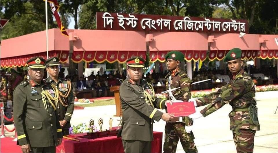 সেনাবাহিনীর ইস্ট বেঙ্গল রেজিমেন্টের রিক্রুট ব্যাচ-২০২৪ কুচকাওয়াজ অনুষ্ঠিত