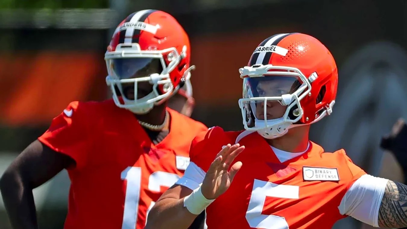 Dillon Gabriel vs Shedeur Sanders Heisman Rivalry Heats Up
