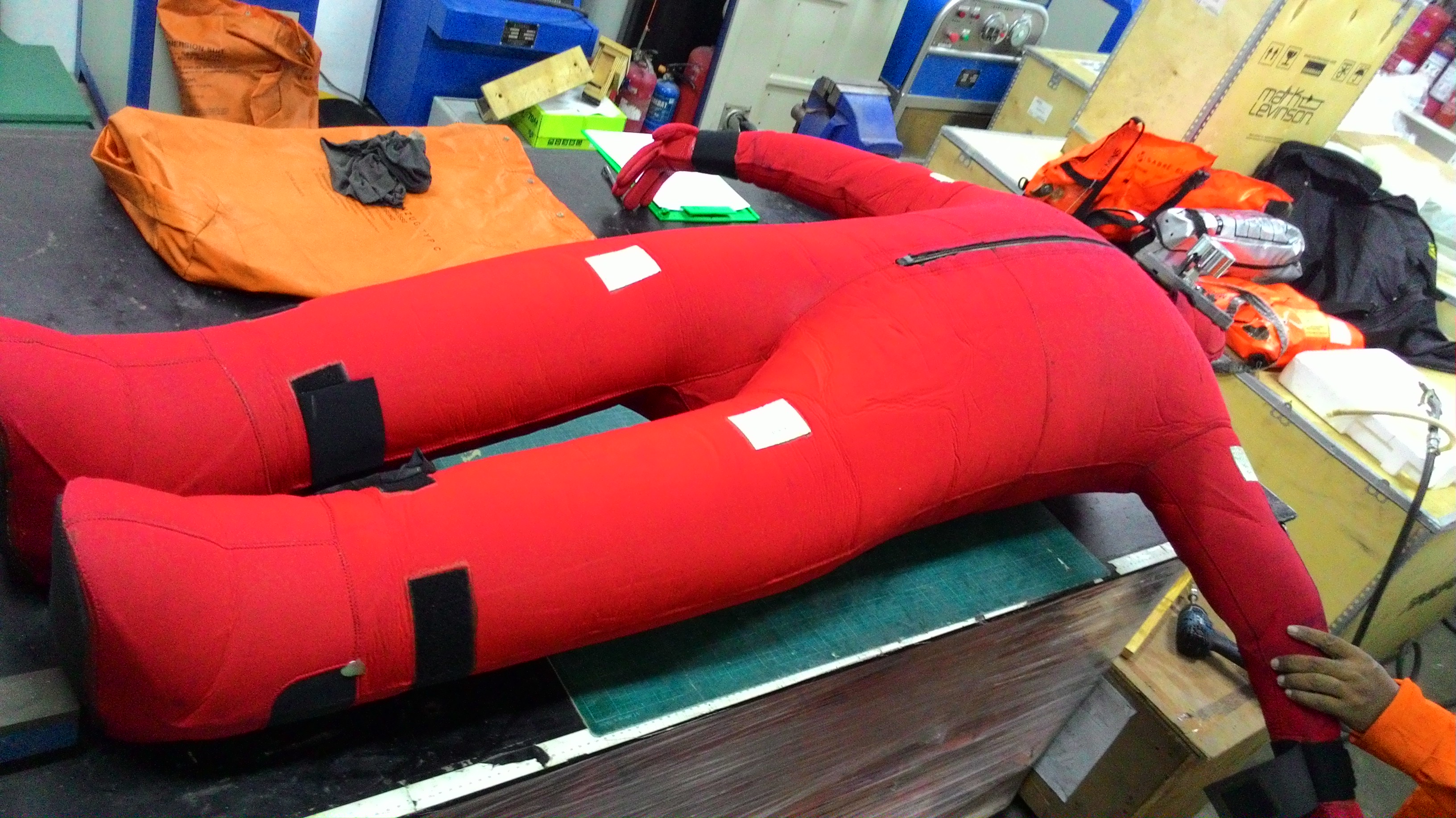 Immersion Suit Infinity8 Pte Ltd