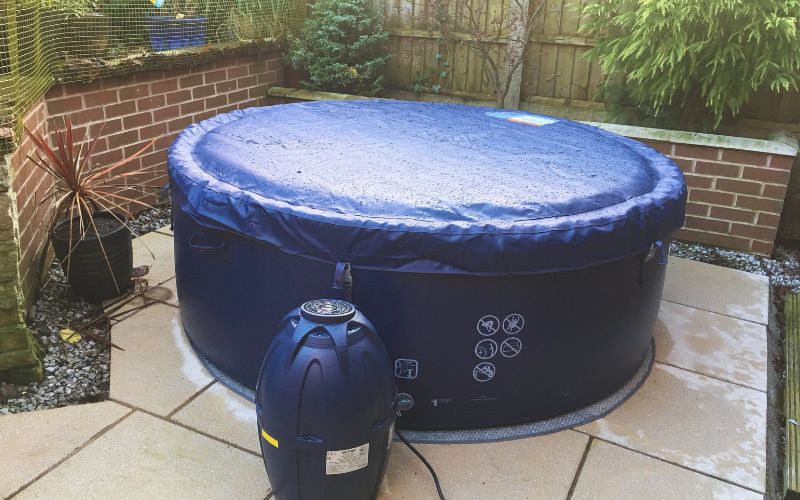 How Long Does a Lazy Spa Take To Heat Up? (2024)