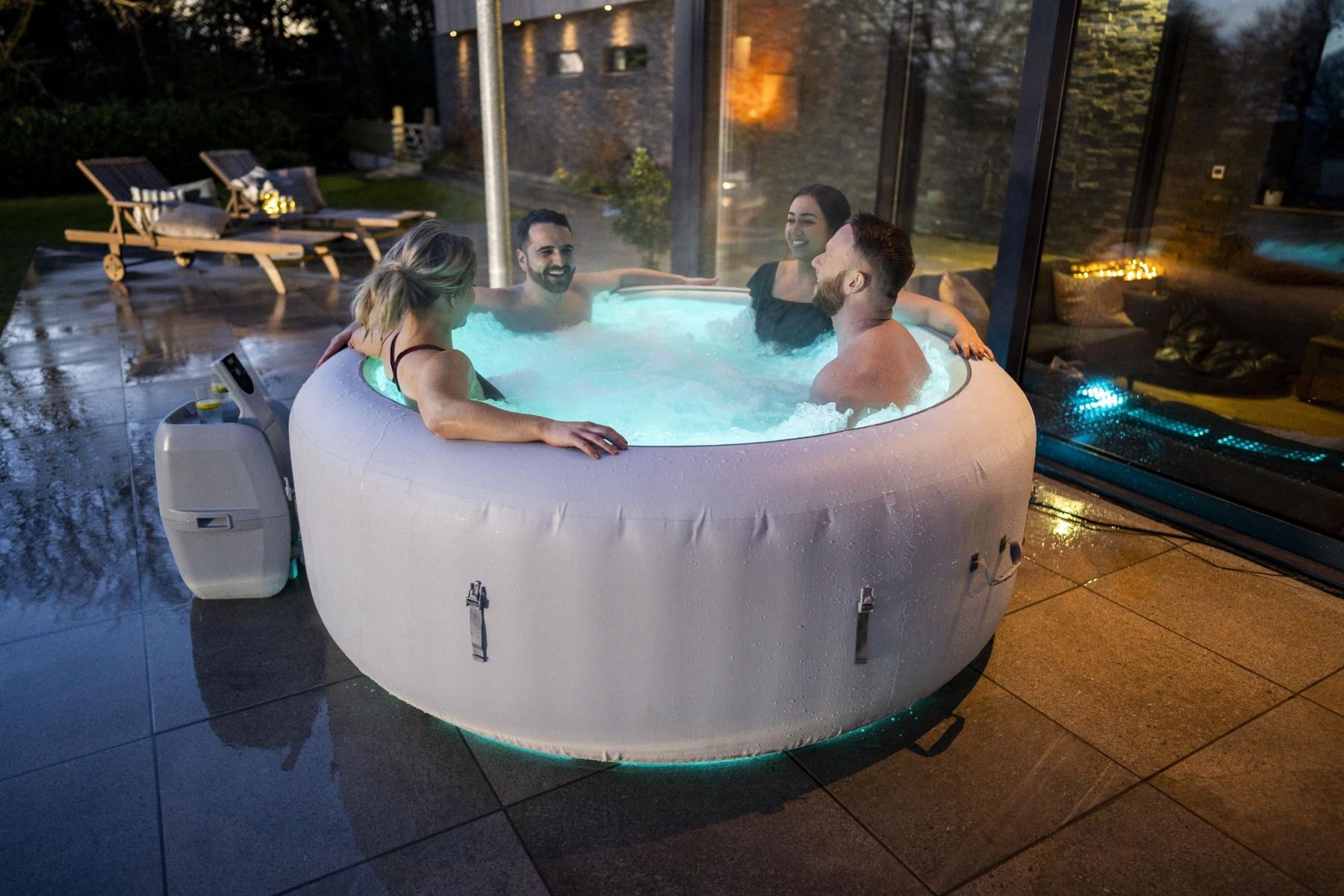 LayZSpa Inflatable Hot Tub Reviews
