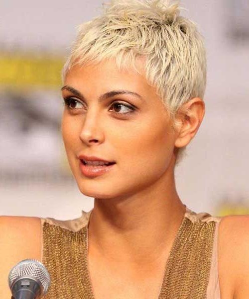 Cute Pixie Haircuts For Round Faces