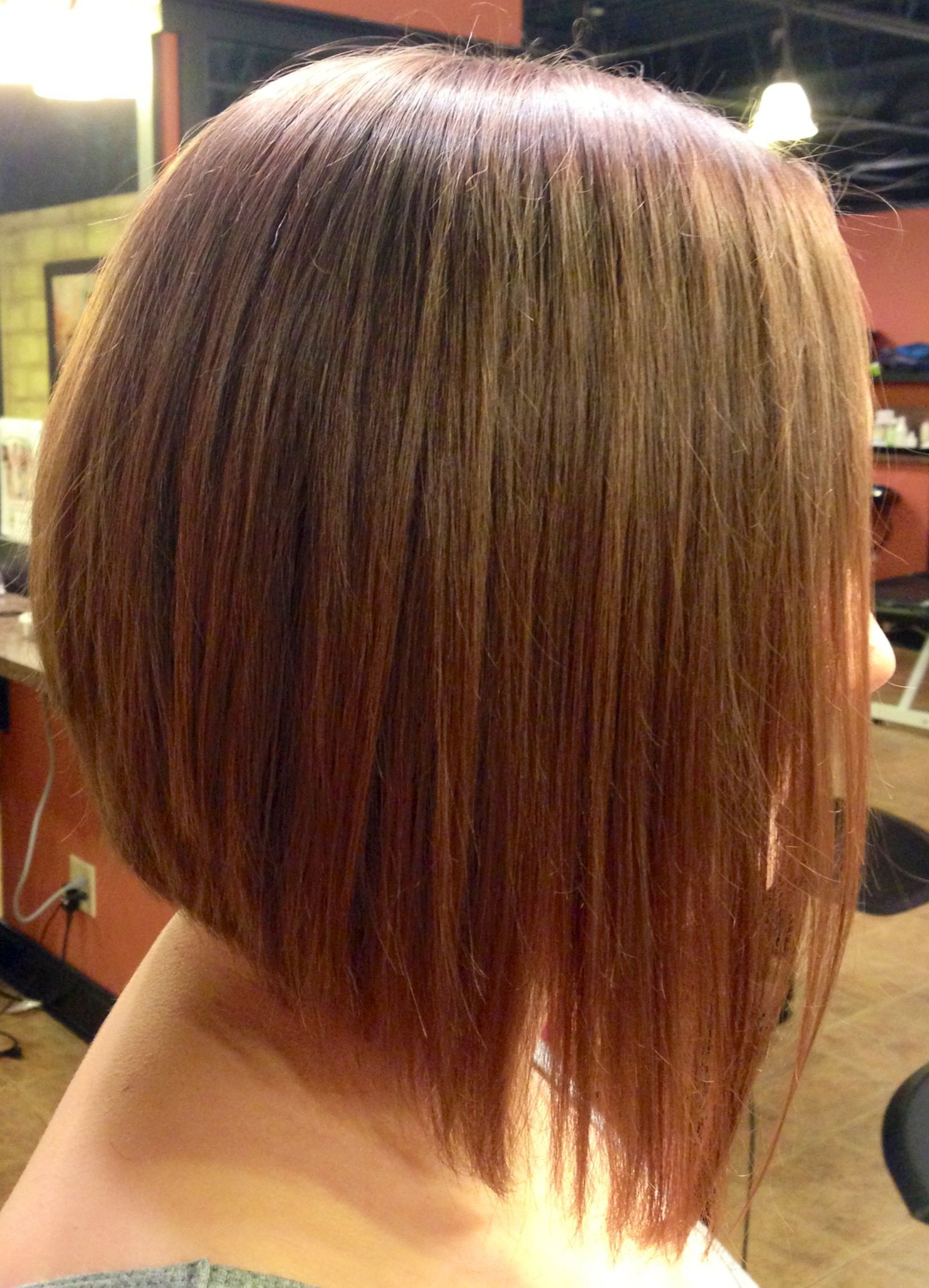 Stacked Swing Bob Haircut - 8qxdena