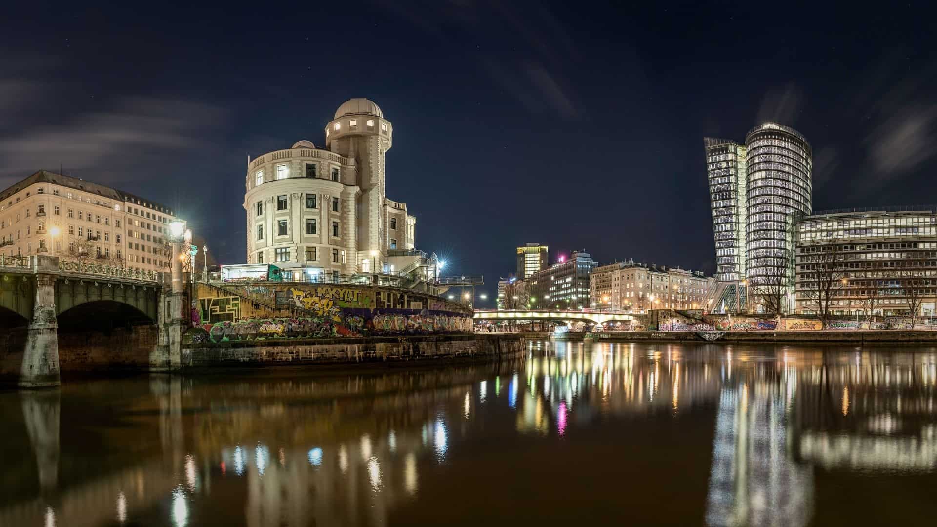 Top 20 Coaches In Vienna In 2021