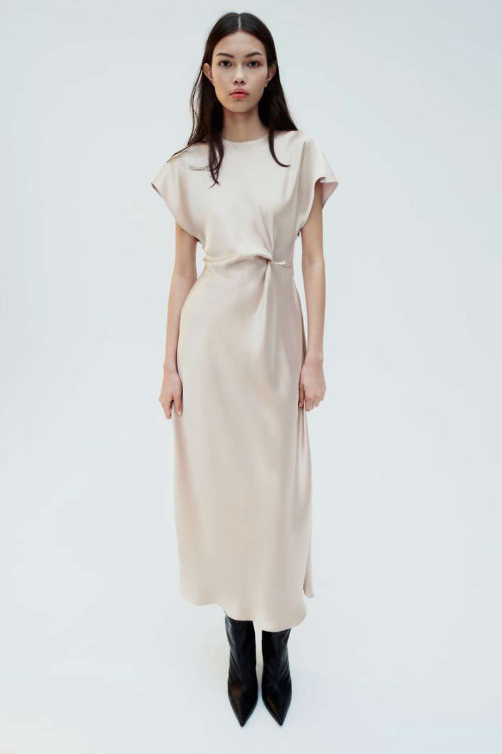 10 Robes Zara Séduisantes Pour Le Printemps 2024 Pour Toutes