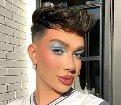 James Charles - Influencers Place
